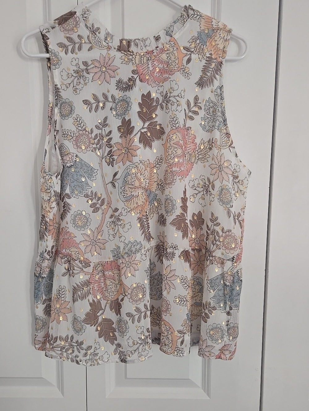 LOFT NWT Cream Floral Sleeveless Top with Pink, Blue & Brown Gold Accents Large